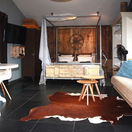 Garden House, Private Studio Apartment With Wifi And Free Parking For 1 Car Weesp Exterior foto